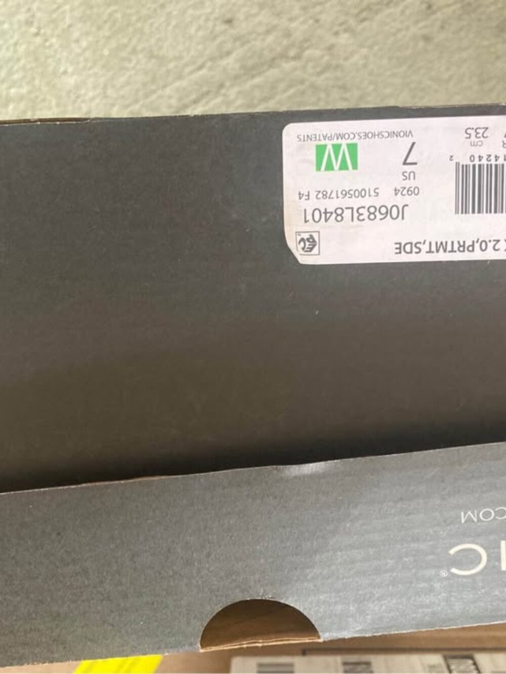 Vionic 23Walk 2.0 Sneaker women’s size 7W. NIB - Picture 5 of 6